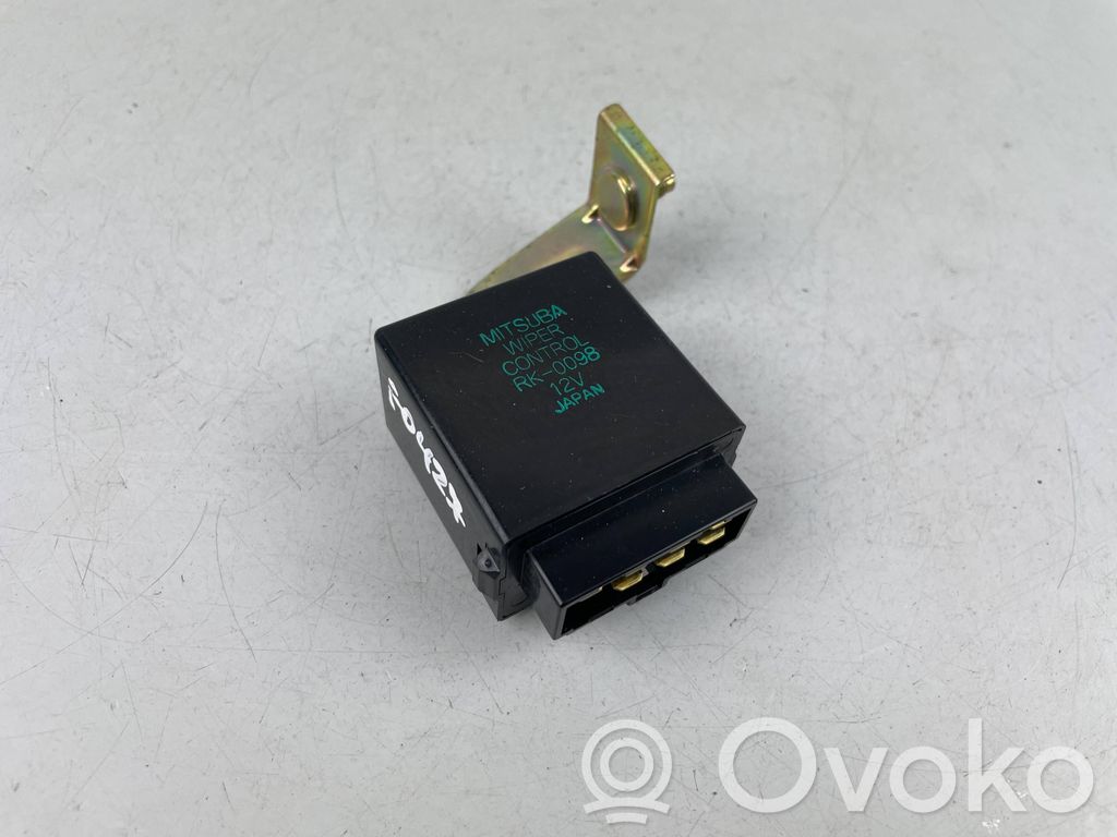 Subaru Forester SG Window wiper relay 