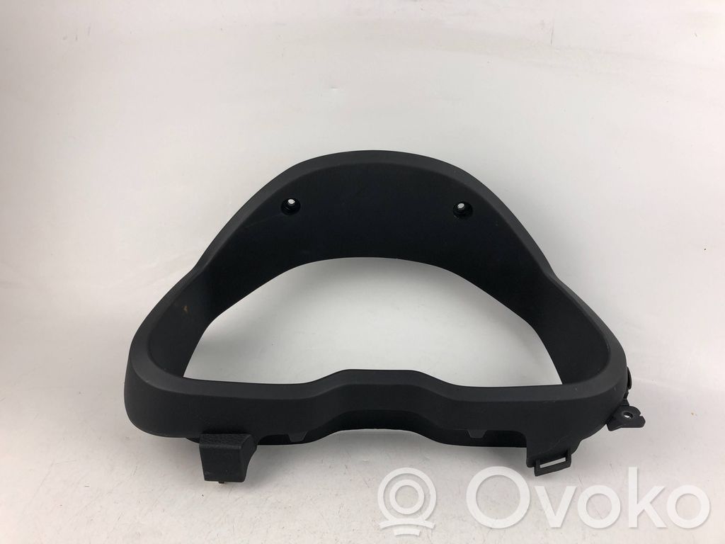 Subaru Legacy Dashboard trim 