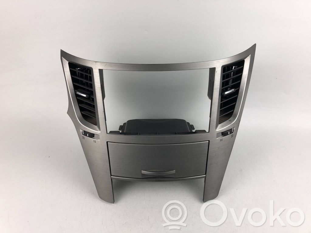 Subaru Outback Daiktadėžė 