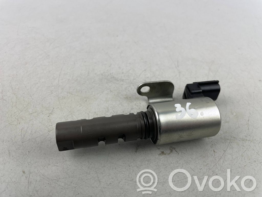 Subaru Legacy Camshaft vanos timing valve 