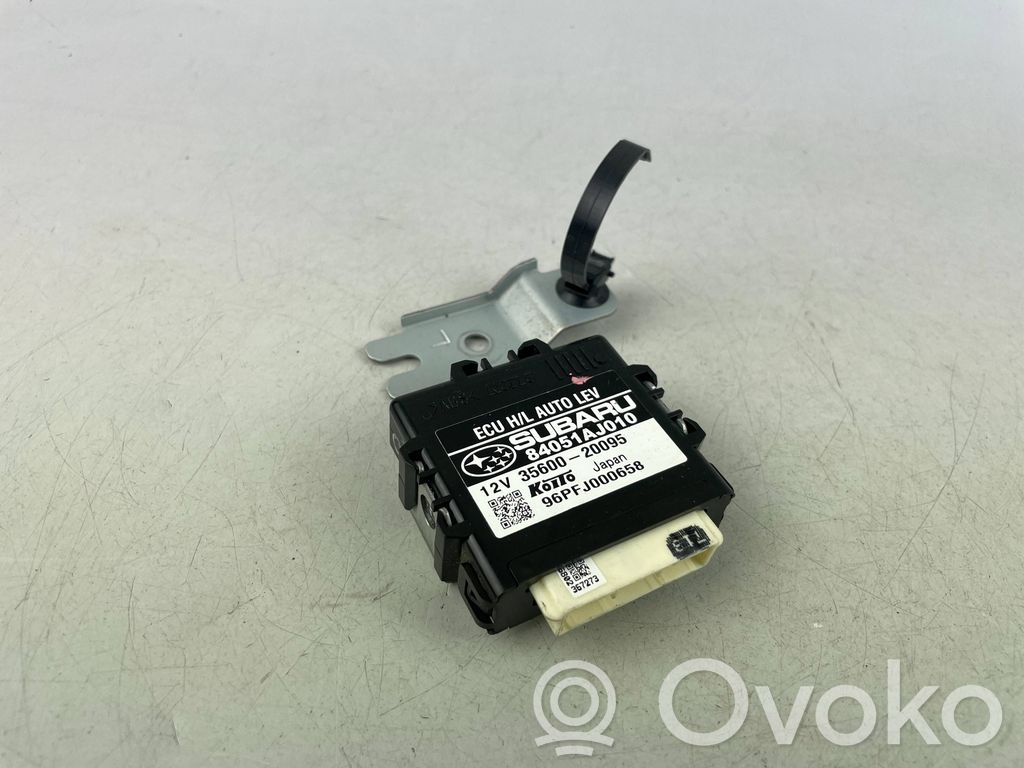 Subaru Legacy Light module LCM 