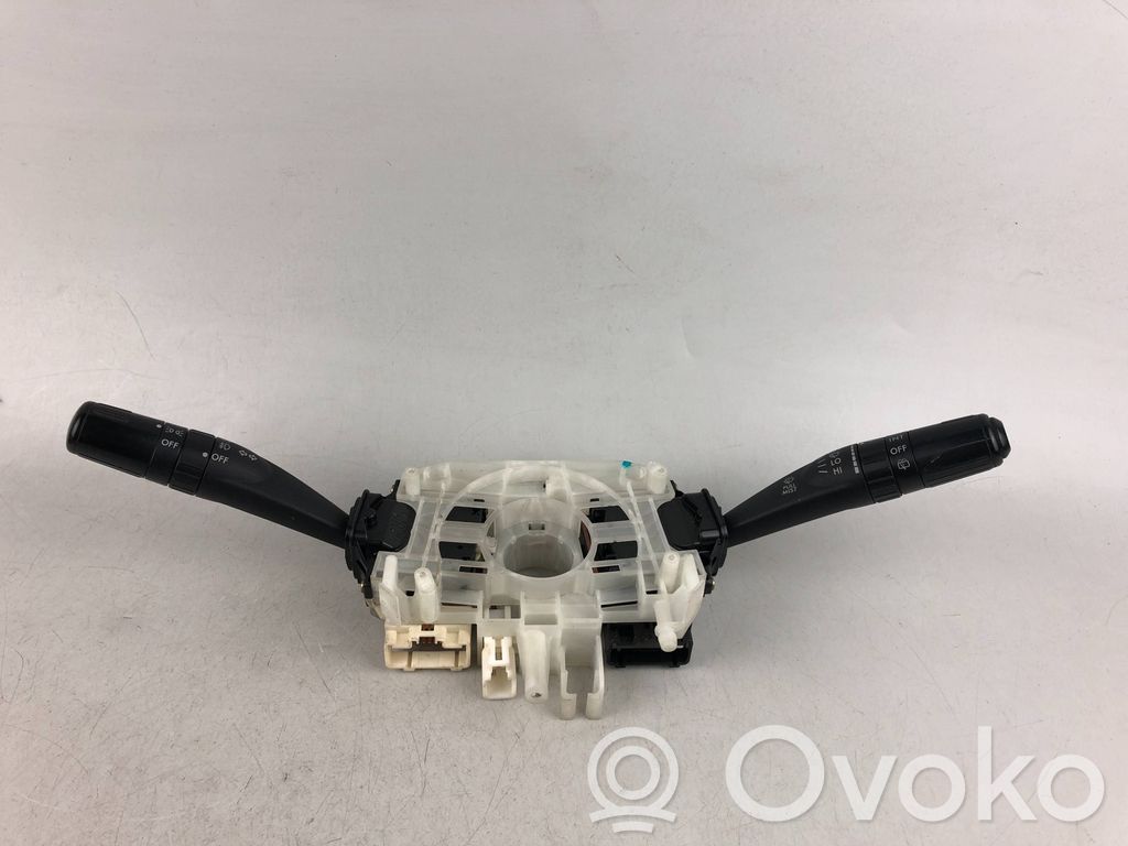 Subaru Outback Commodo, commande essuie-glace/phare 
