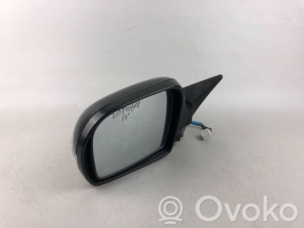 Subaru Legacy Front door electric wing mirror 