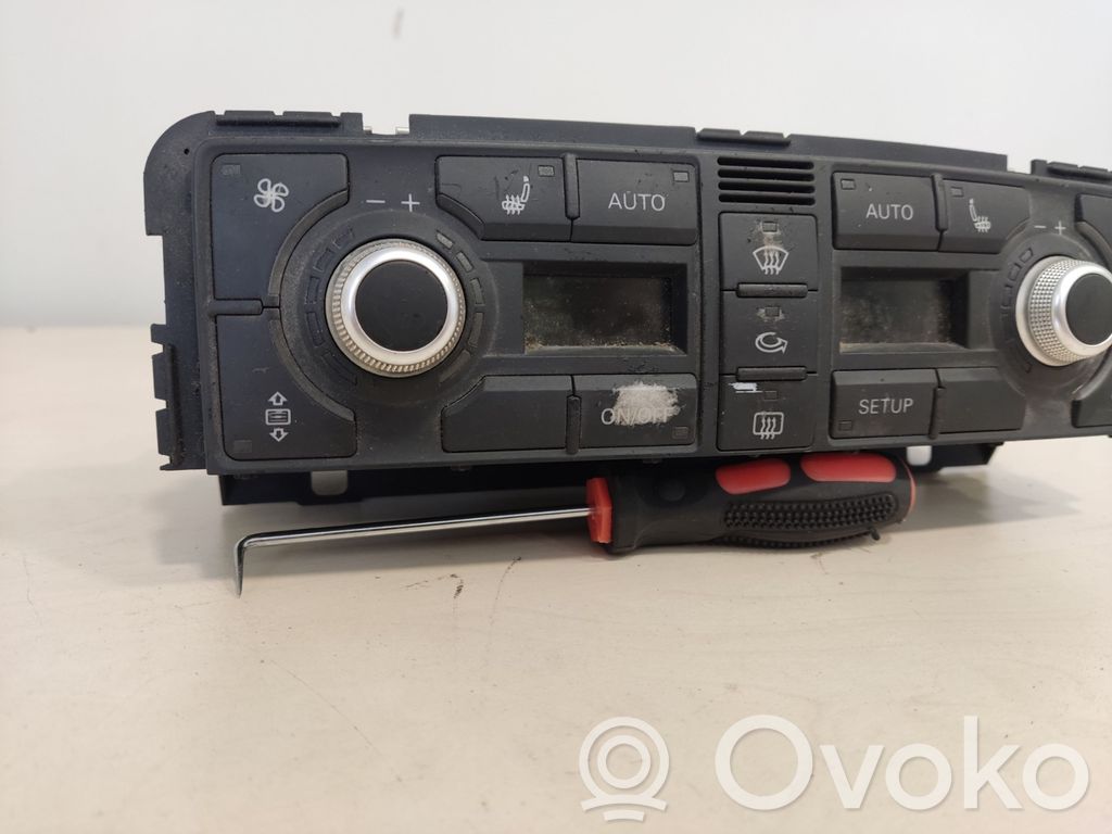 Audi A8 S8 D3 4E Climate control unit 