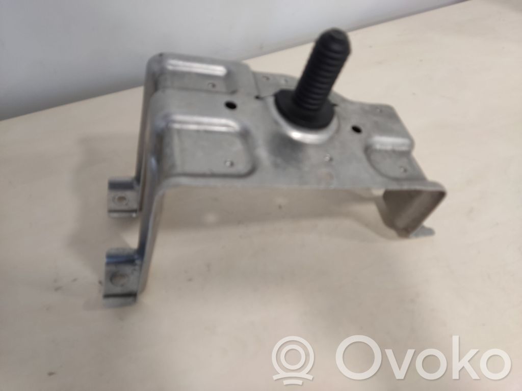 Audi A8 S8 D4 4H Spare wheel mounting bracket 