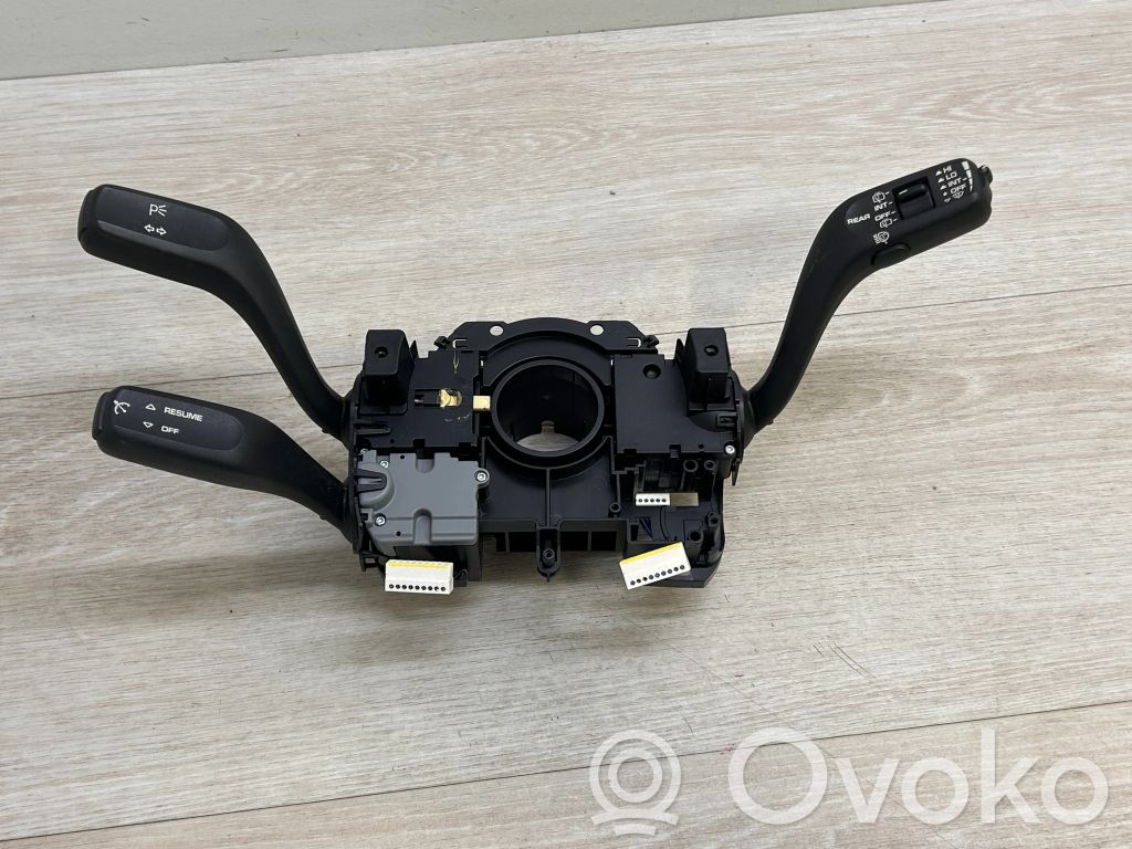 Porsche Cayenne (92A) Interruptor/palanca de limpiador de luz de giro 