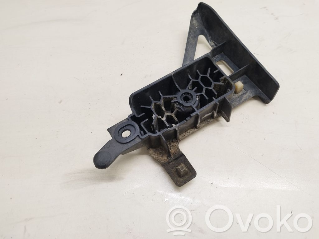 Porsche Cayenne (92A) Jacking socket point 