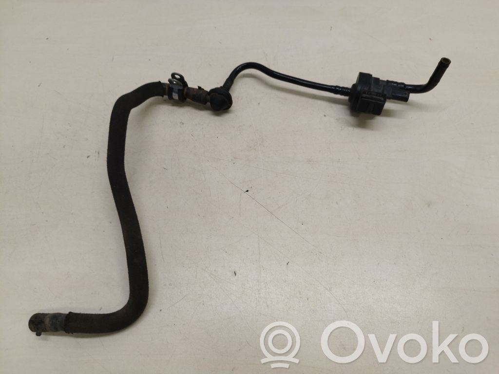 Audi A8 S8 D4 4H Válvula del depósito de combustible 