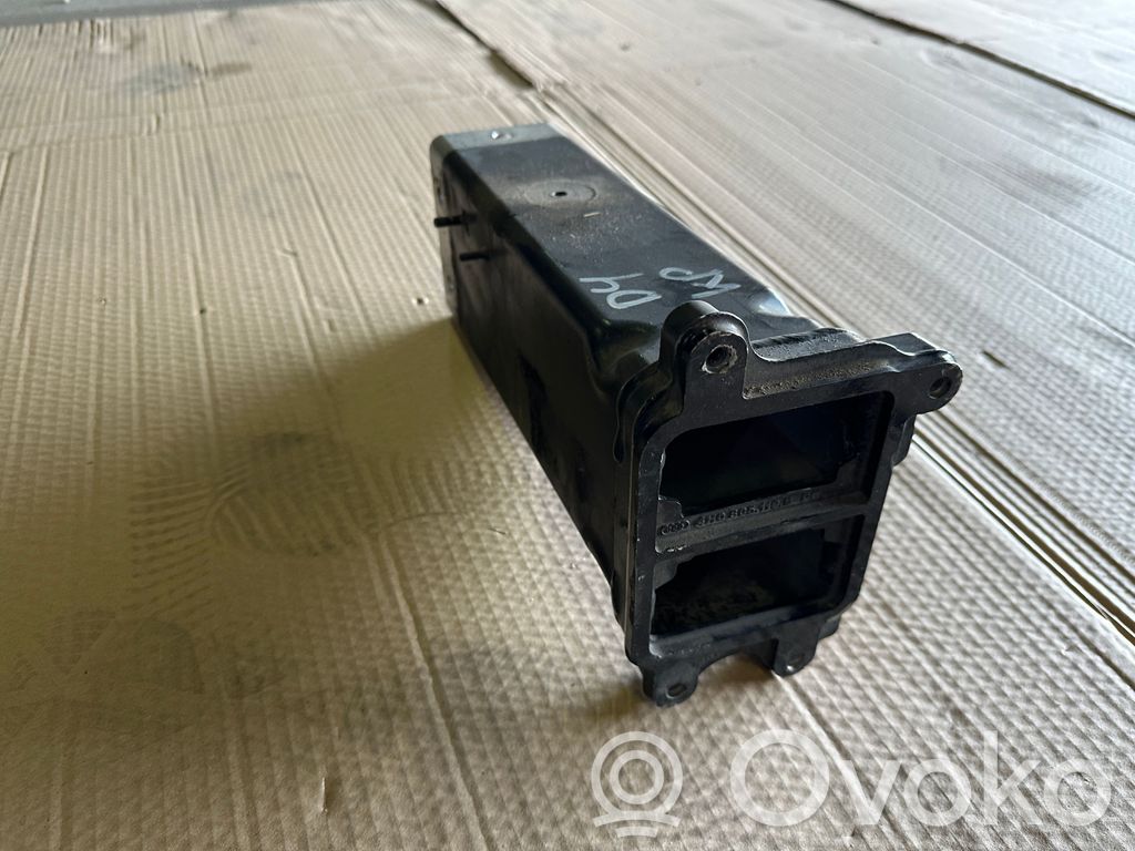 Audi A8 S8 D4 4H Componente de la parte frontal 