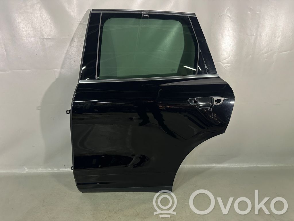 Porsche Cayenne (92A) Puerta trasera 