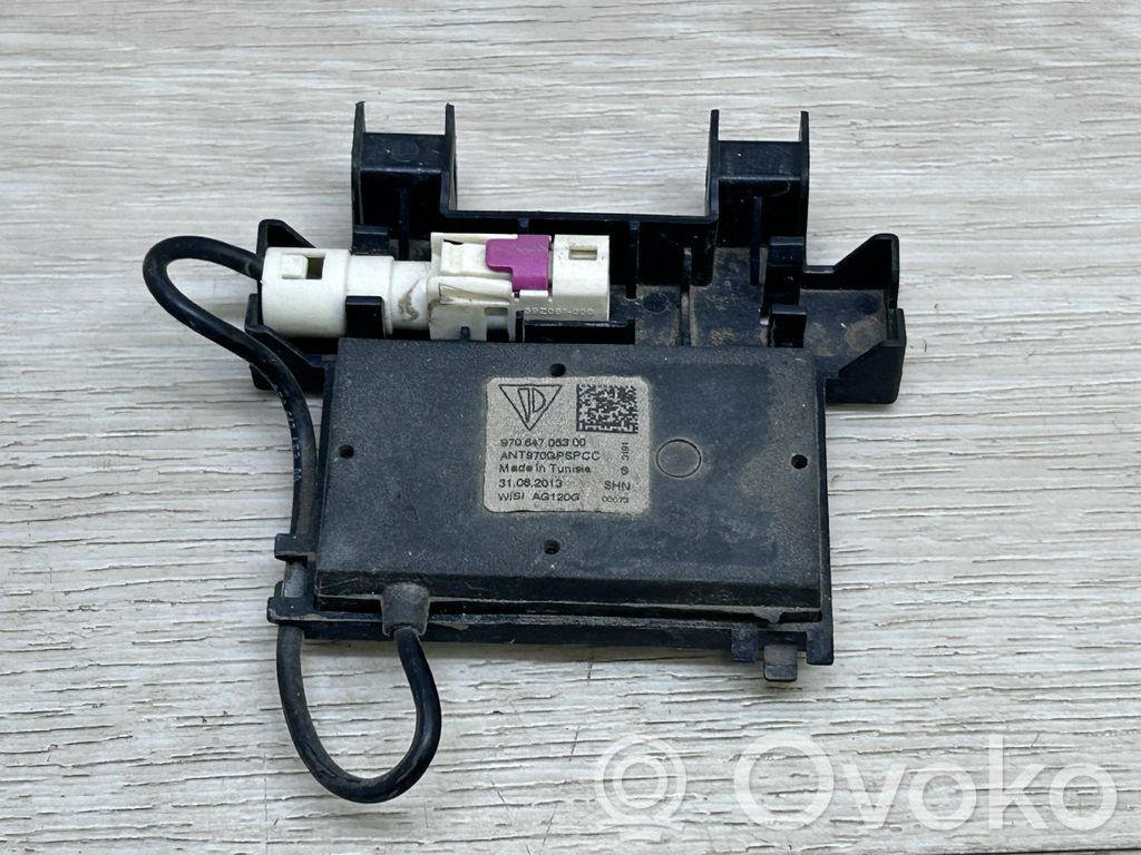 Porsche Panamera (970) GPS-pystyantenni 