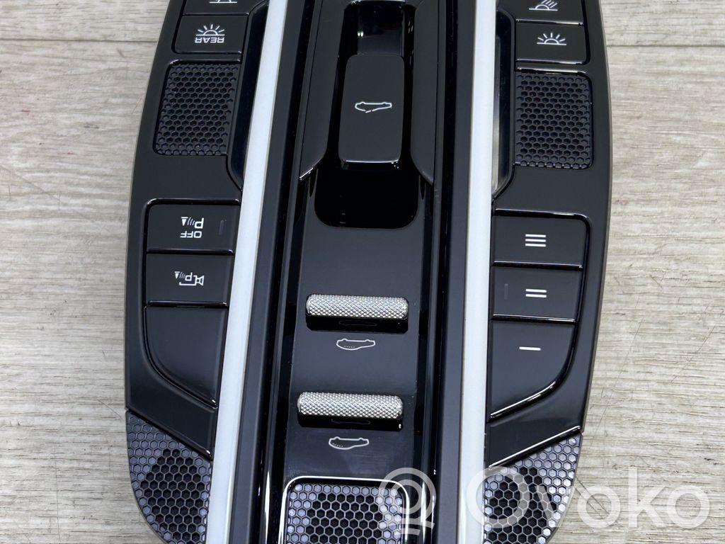 Porsche Panamera (971) Luz del asiento delantero 