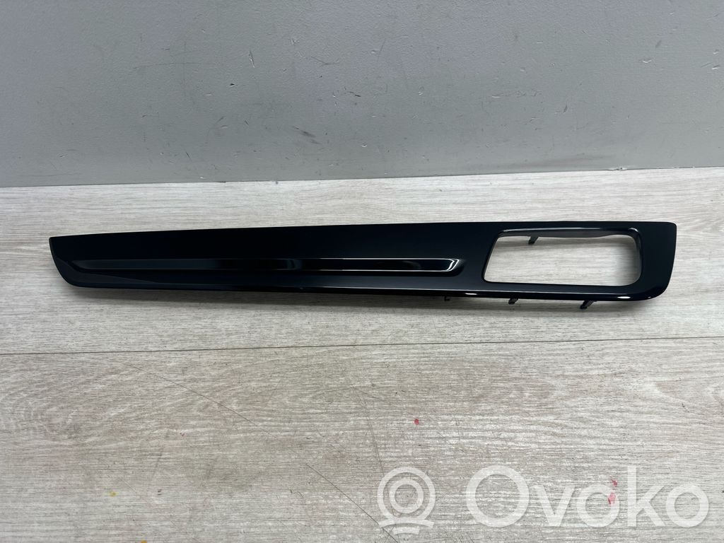 Porsche Cayenne (9Y0 9Y3) Poszycie drzwi tylnych 