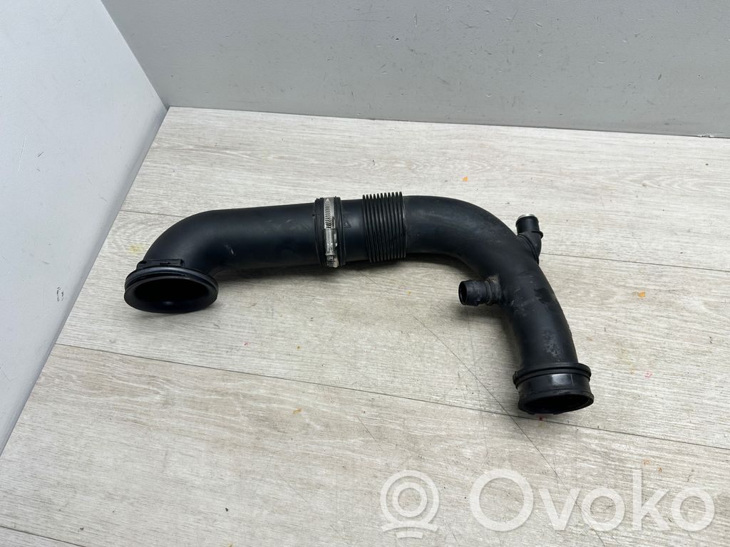 Porsche Cayenne (92A) Parte del condotto di aspirazione dell'aria 