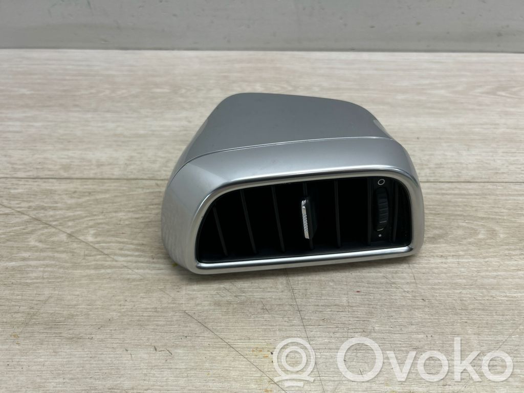 Porsche Cayenne (92A) Grilă ventilație spate 