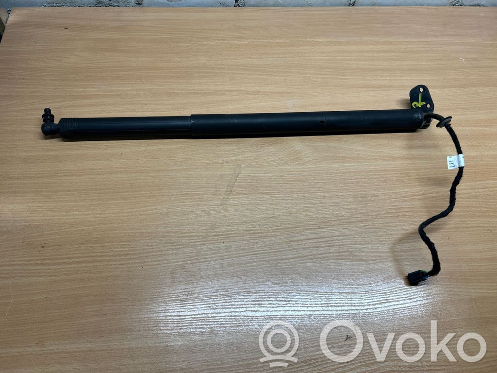 Porsche Cayenne (92A) Tailgate strut 