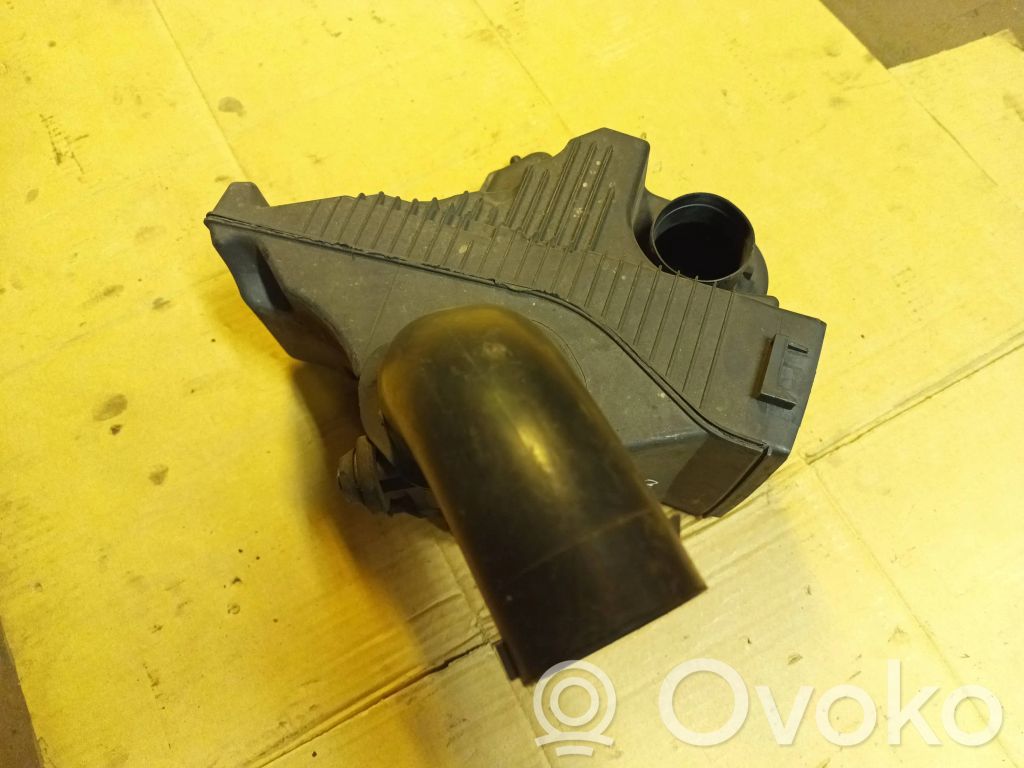 Renault Modus Air filter box 