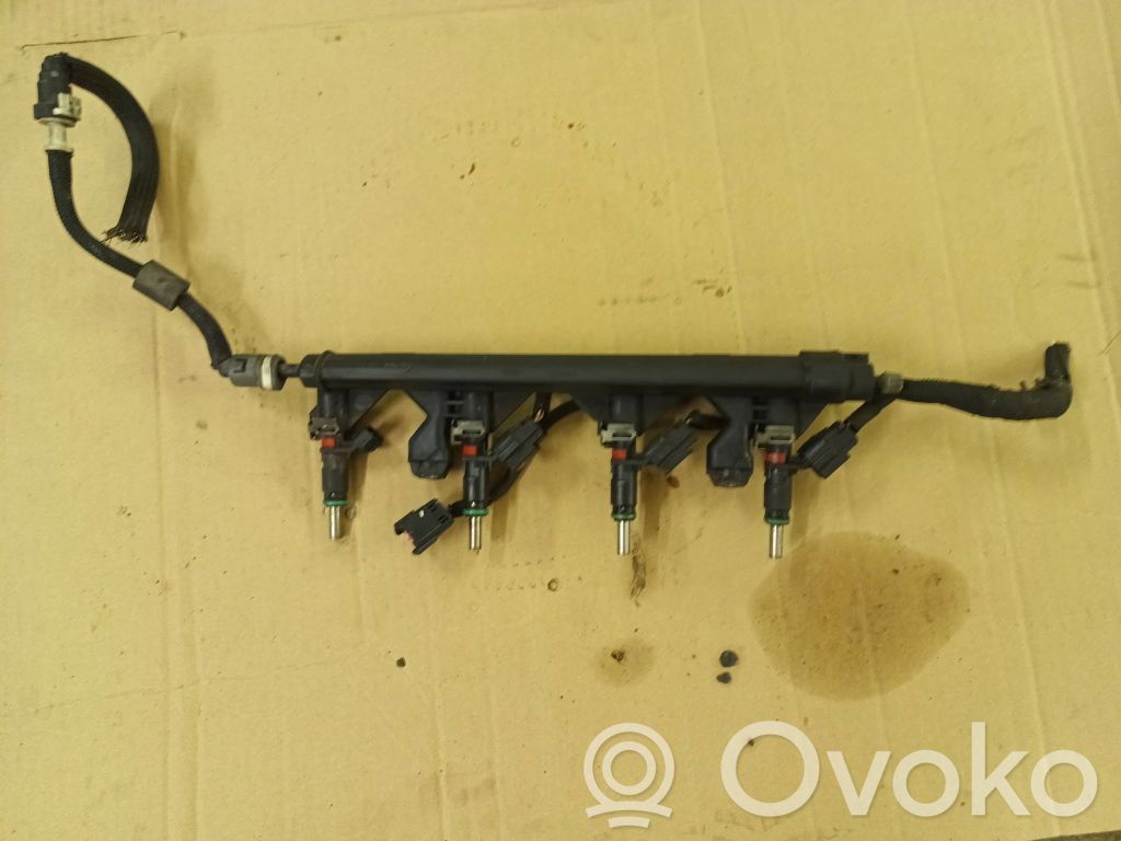 Citroen C4 I Fuel injectors set 