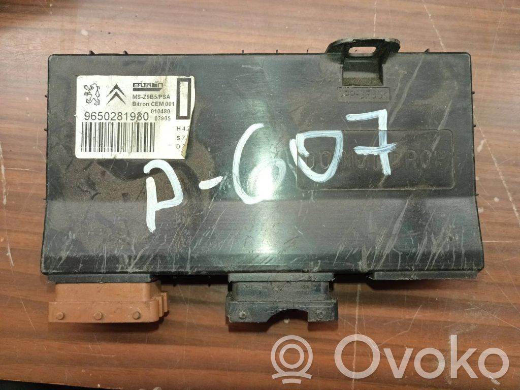 Peugeot 607 Module de commande de siège 