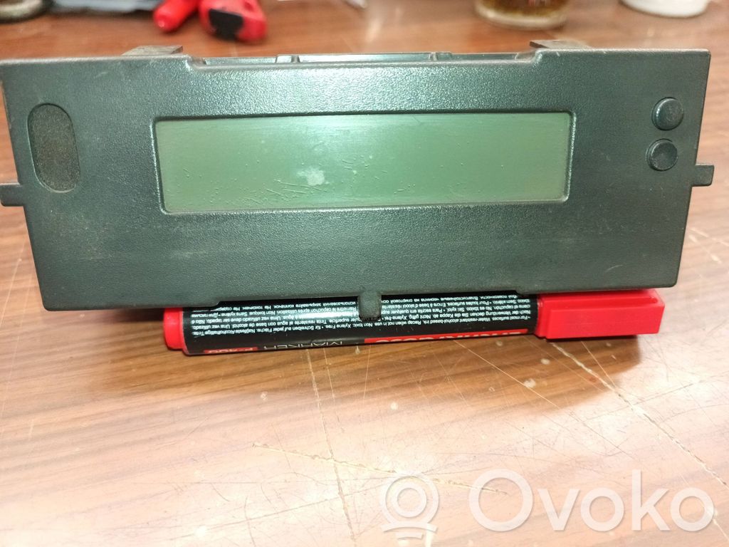 Renault Megane II Screen/display/small screen 