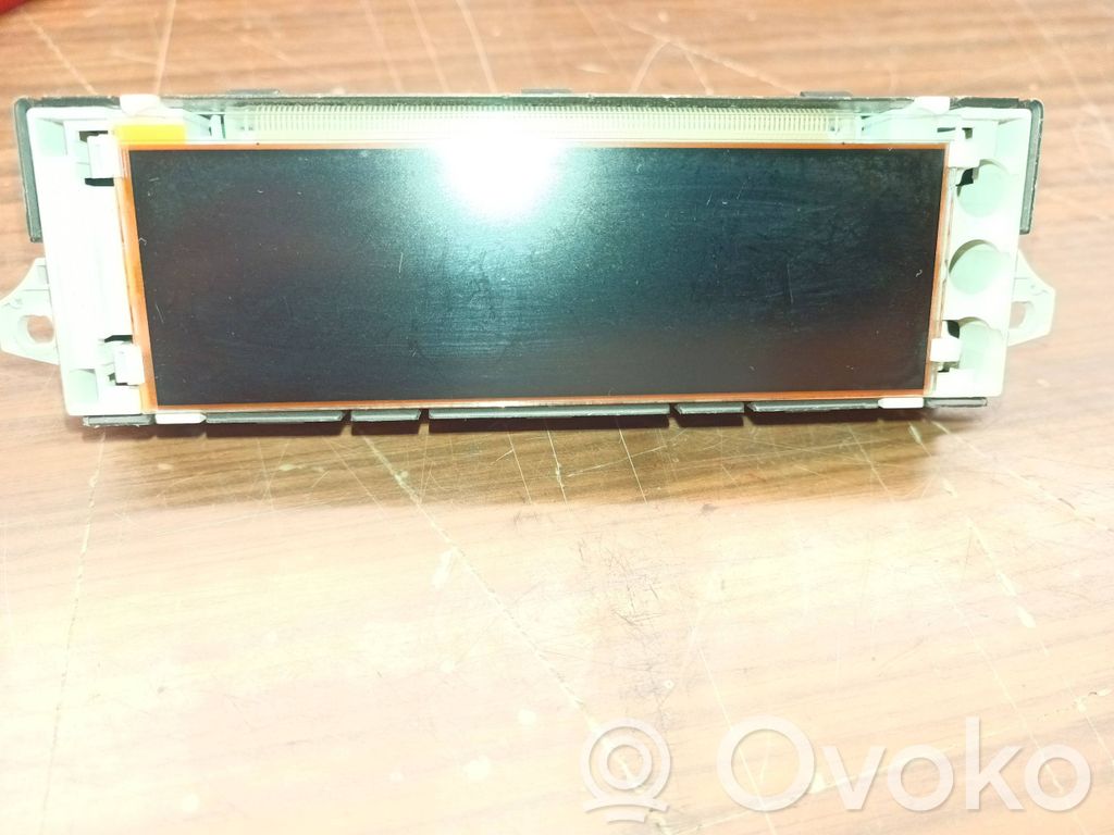 Peugeot 307 Screen/display/small screen 