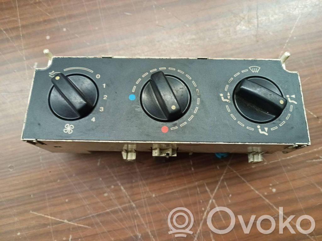Citroen Berlingo Climate control unit 