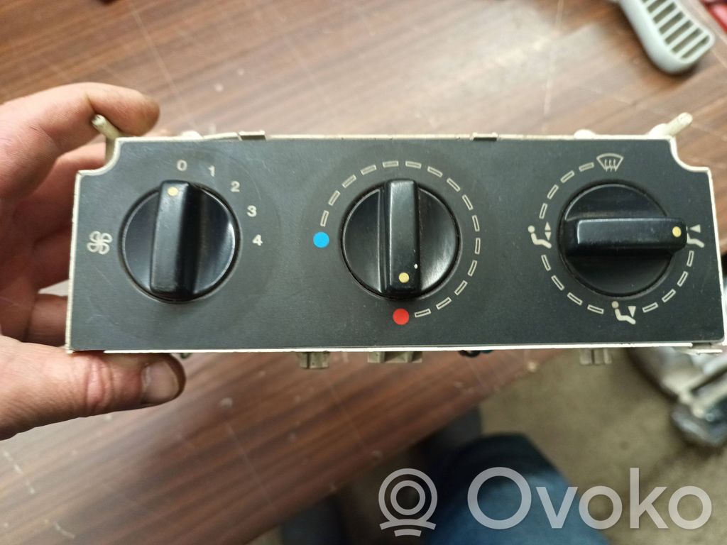 Citroen Berlingo Climate control unit 