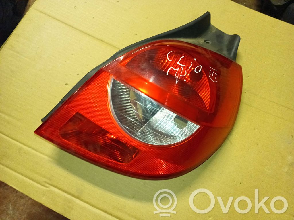 Renault Clio III Galinis žibintas kėbule 