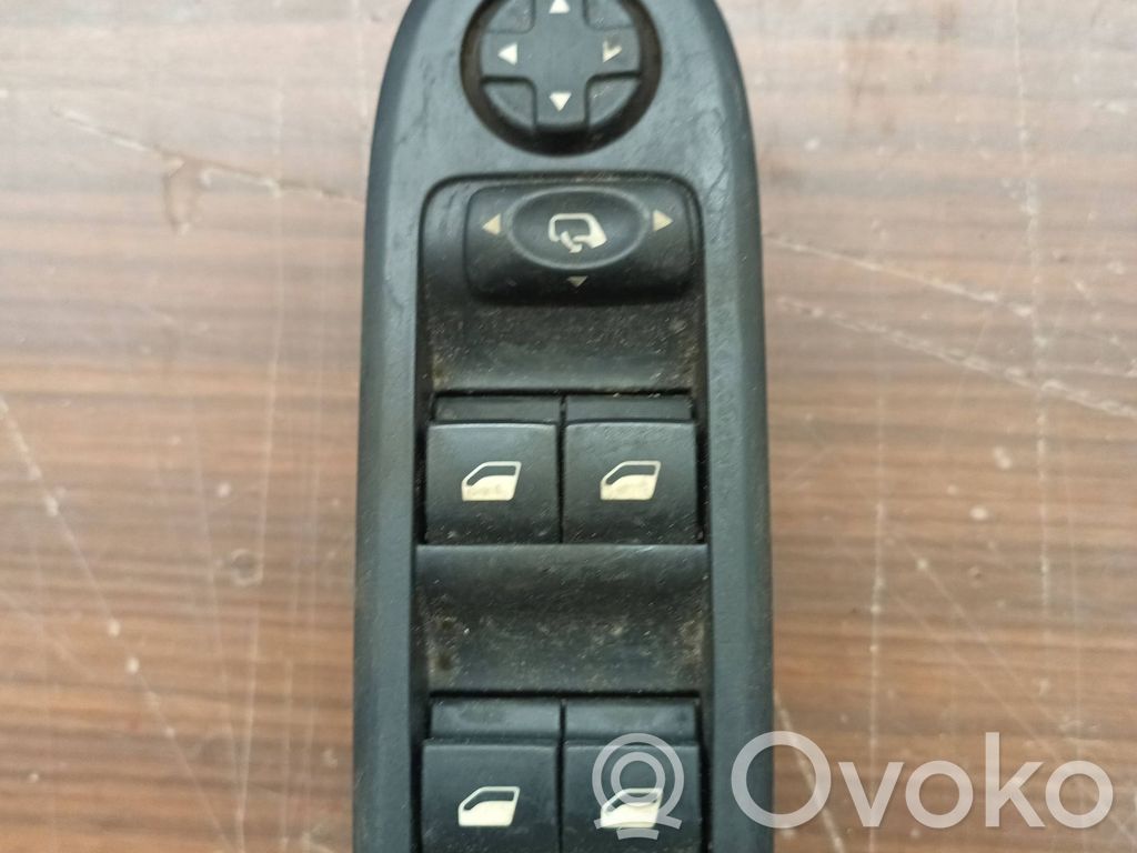 Citroen C5 Interruptor del elevalunas eléctrico 