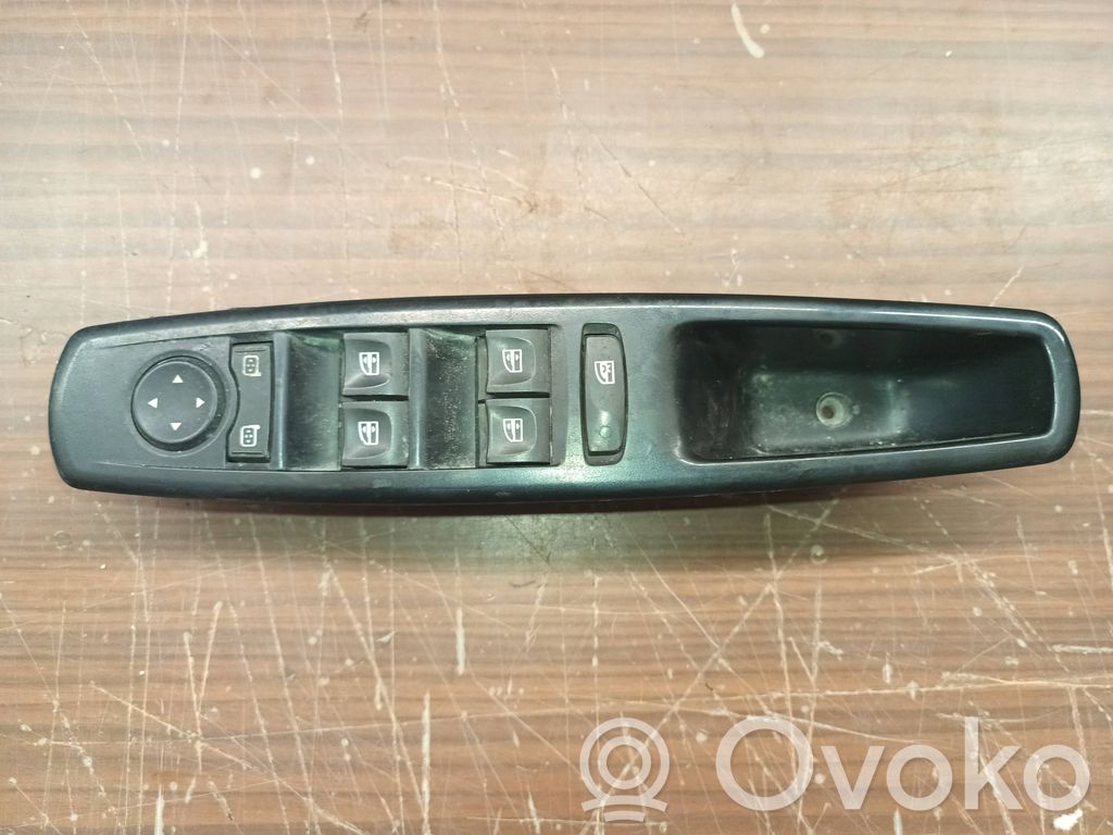 Renault Scenic III -  Grand scenic III Electric window control switch 