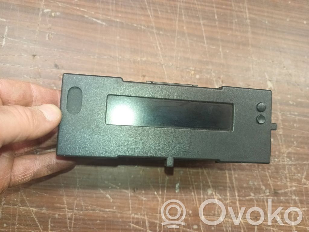 Renault Clio III Monitori/näyttö/pieni näyttö 