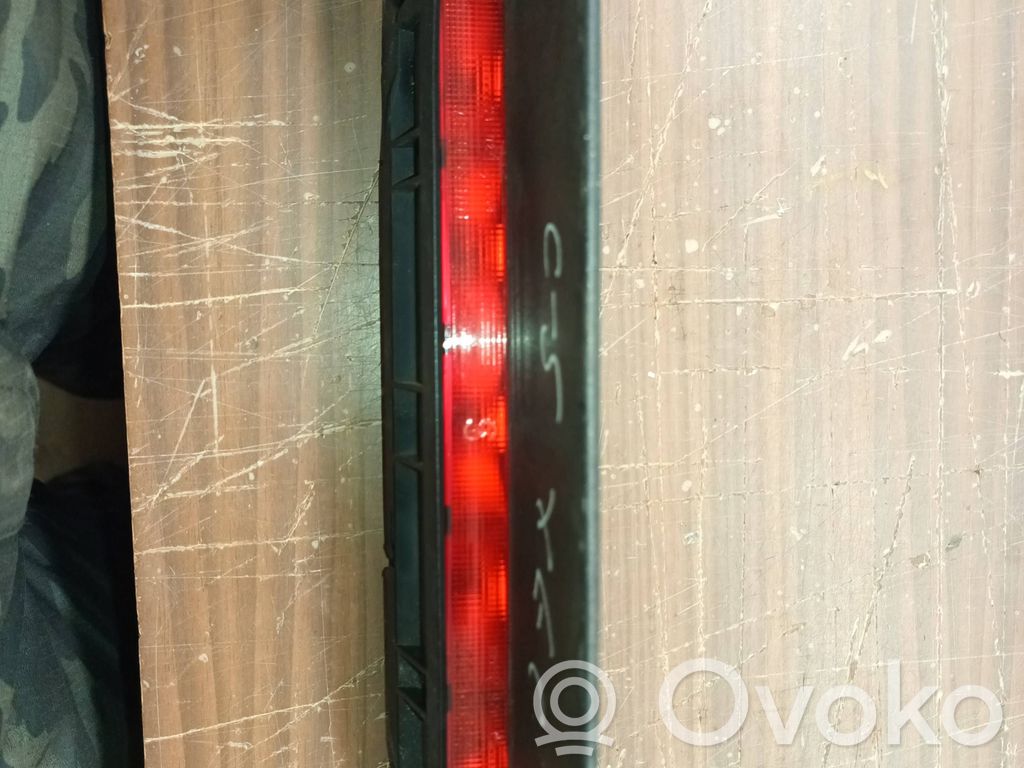Citroen C5 Third/center stoplight 
