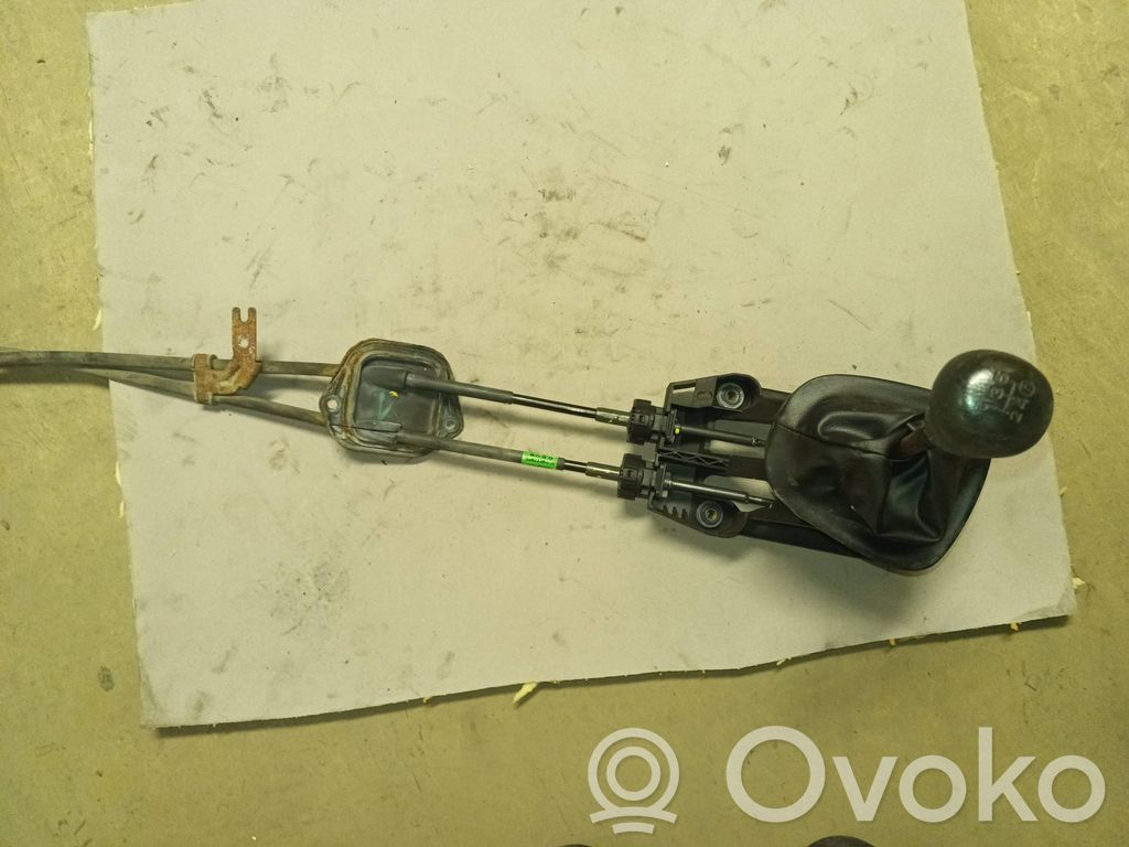 Peugeot 107 Gear shifter/selector 