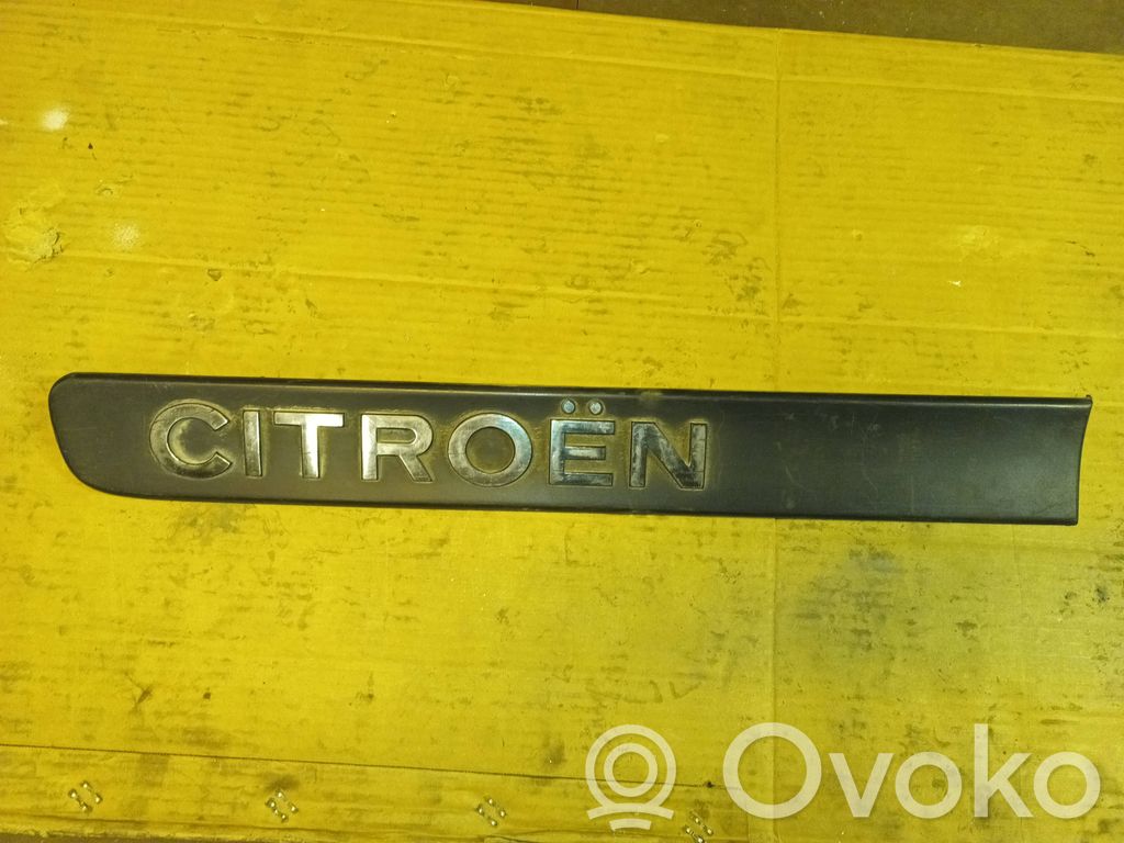 Citroen Berlingo Listón embellecedor de la puerta de carga (moldura) 