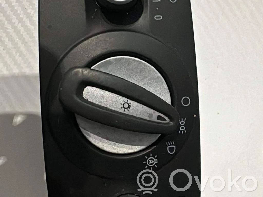 Ford Mondeo MK IV Light switch 