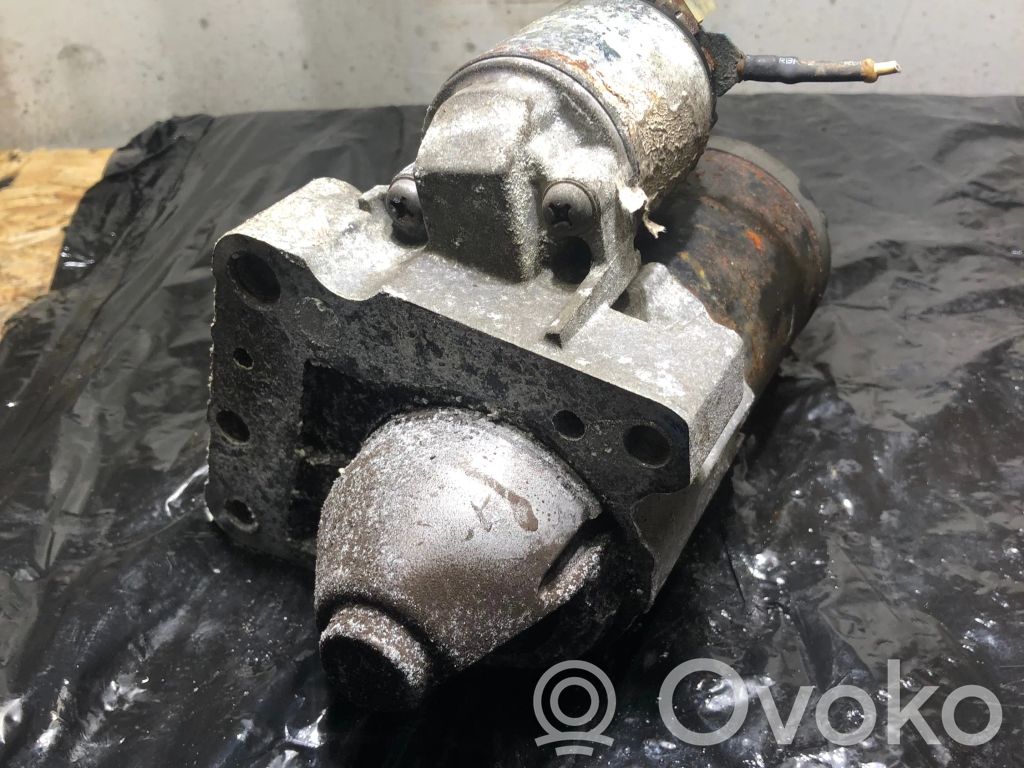 Motor de arranque   M000T22472,9664016980