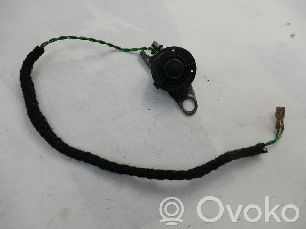 Front door high frequency speaker   8368232