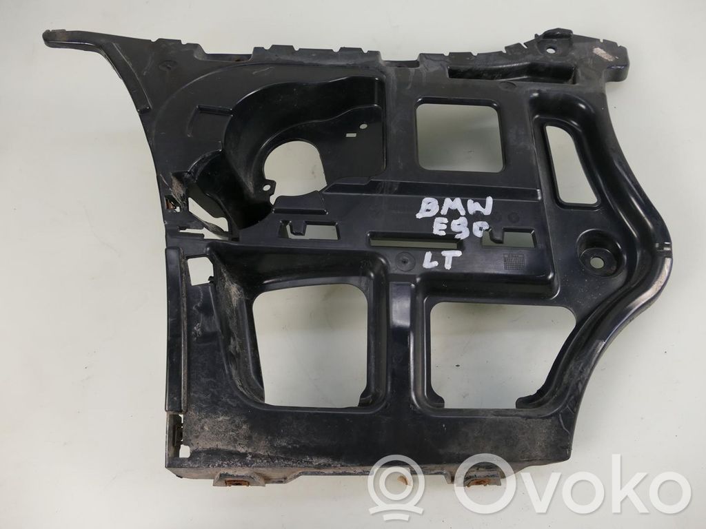 Rear bumper mounting bracket   7202667