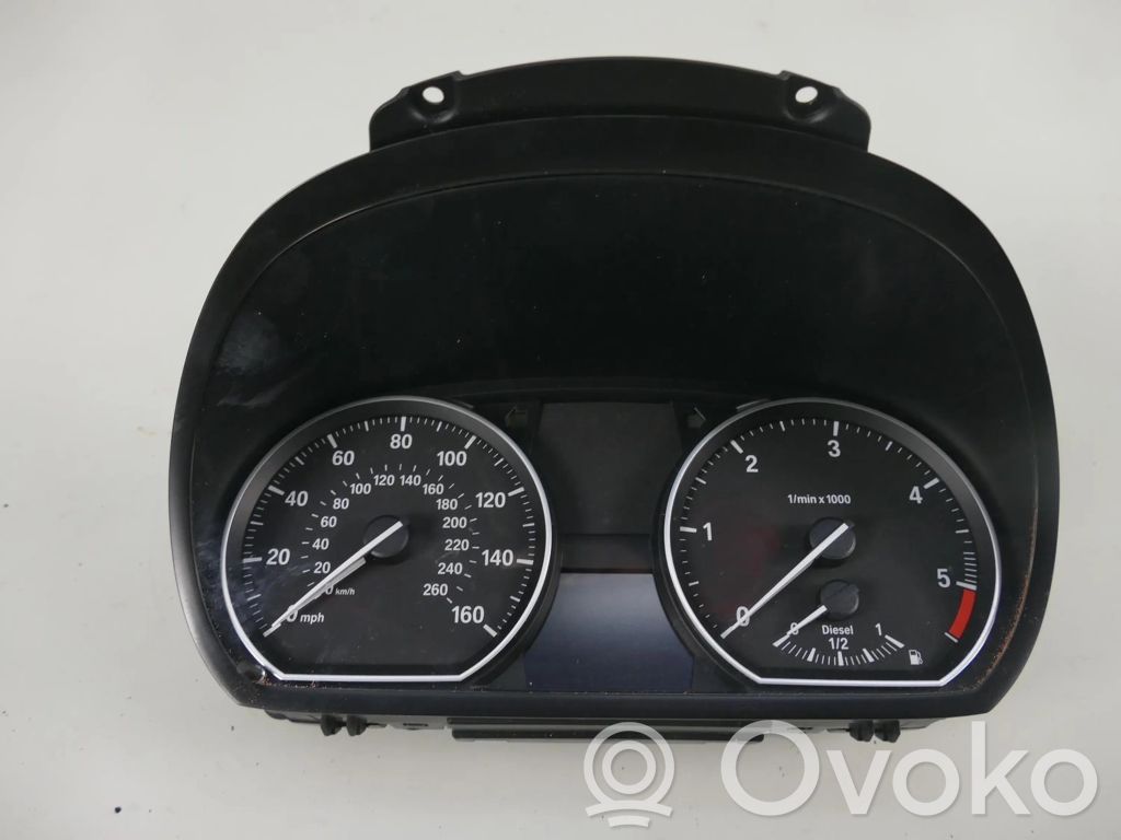 BMW 1 E82 E88 Nopeusmittari (mittaristo) 