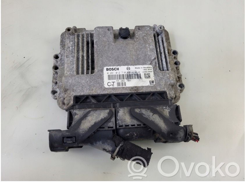 Chevrolet Zafira B Engine control unit/module 