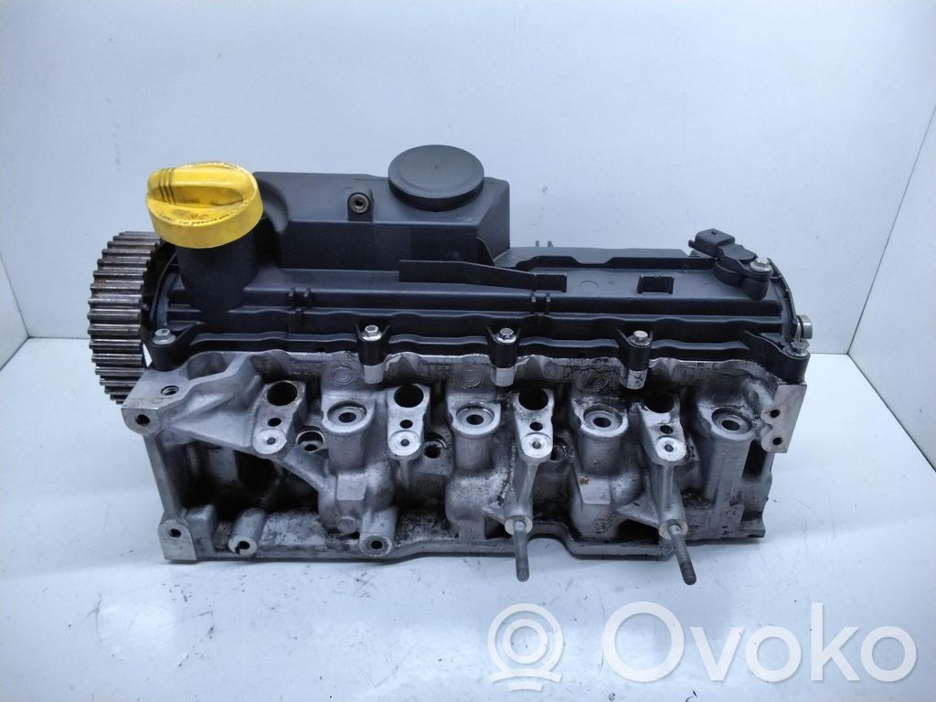 Renault Clio III Culata del motor 