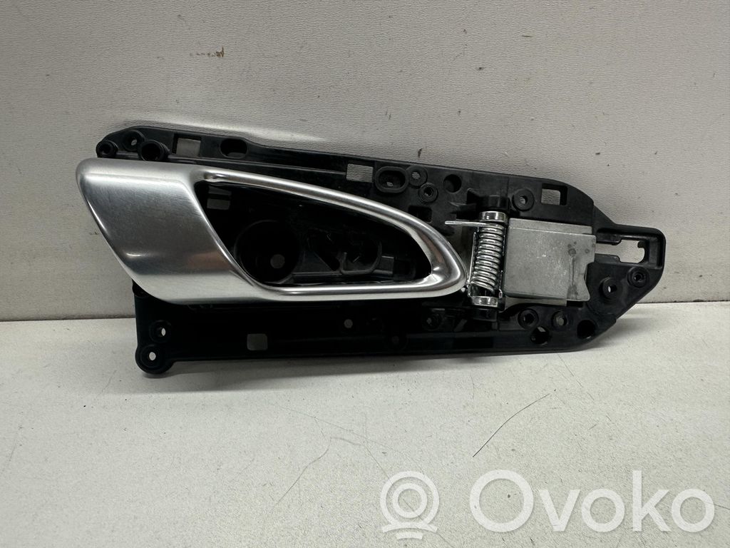 Porsche Cayenne (92A) Manecilla interna puerta trasera 