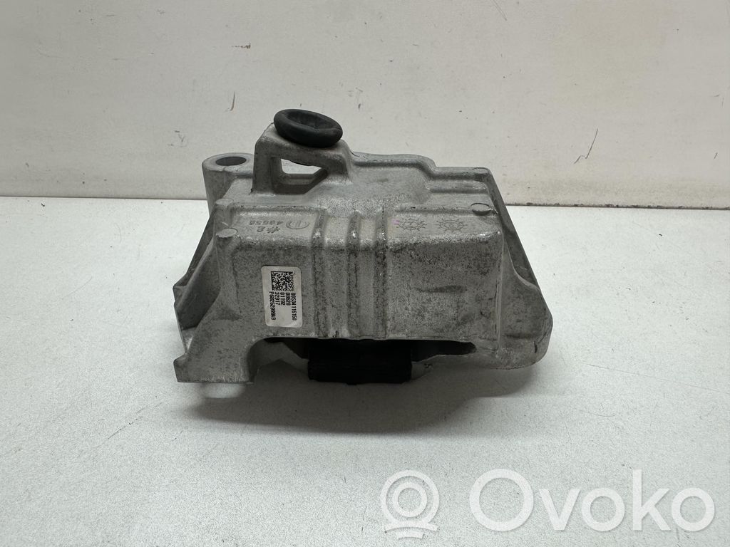 Jeep Compass Engine mounting bracket 