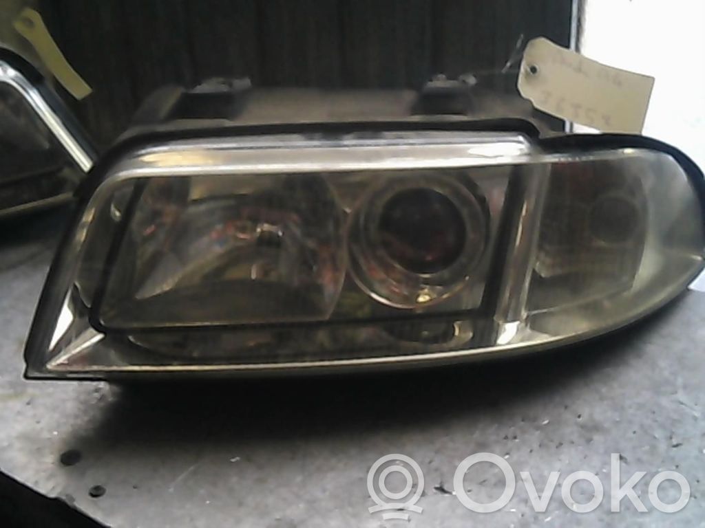 Audi A4 S4 B5 8D Headlight/headlamp 