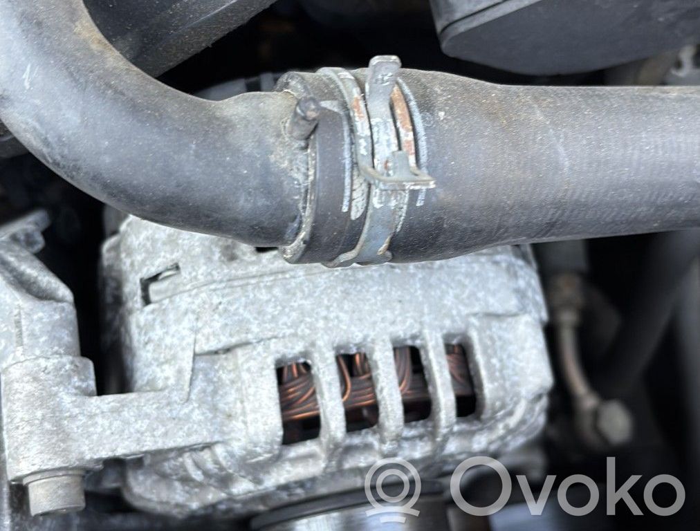 Audi A4 S4 B5 8D Ģenerators 