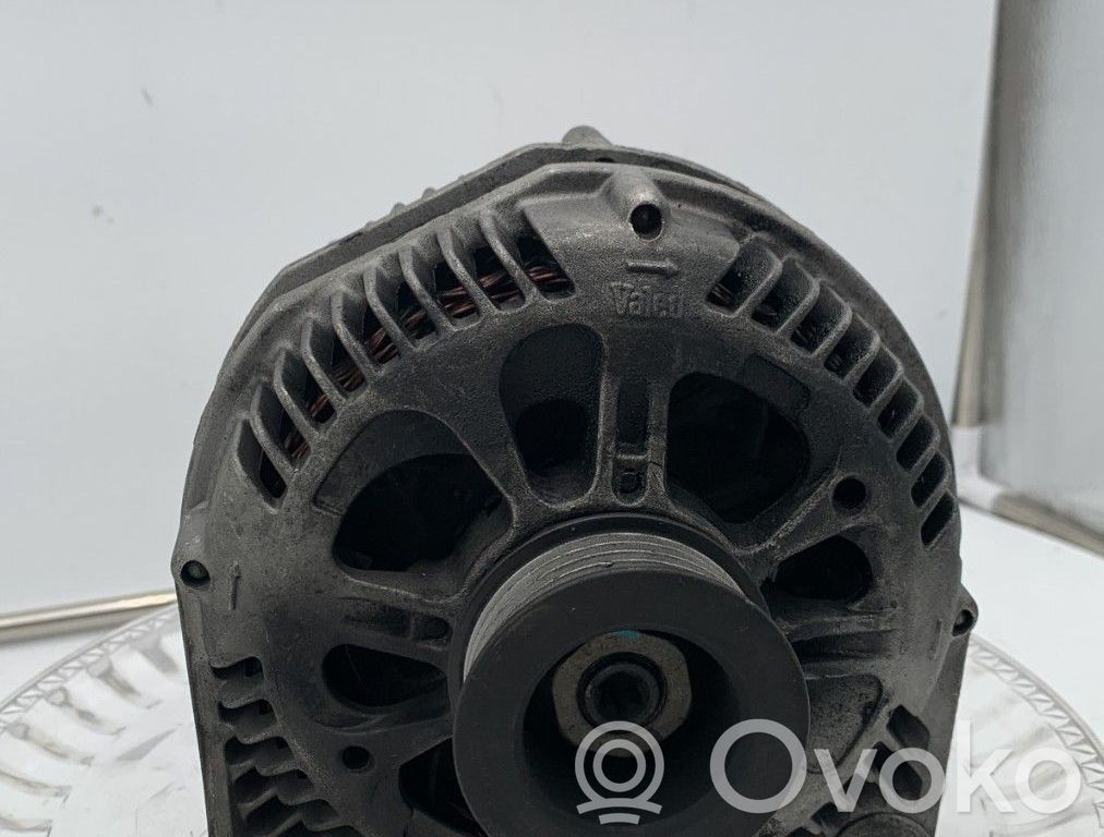 BMW 5 E39 Ģenerators 