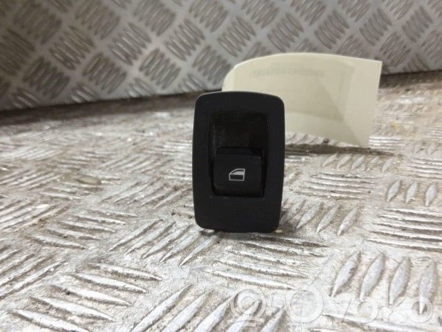 BMW 5 E60 E61 Electric window control switch 