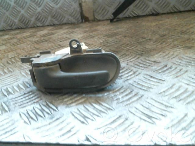 Manecilla interna puerta trasera   00009143K9