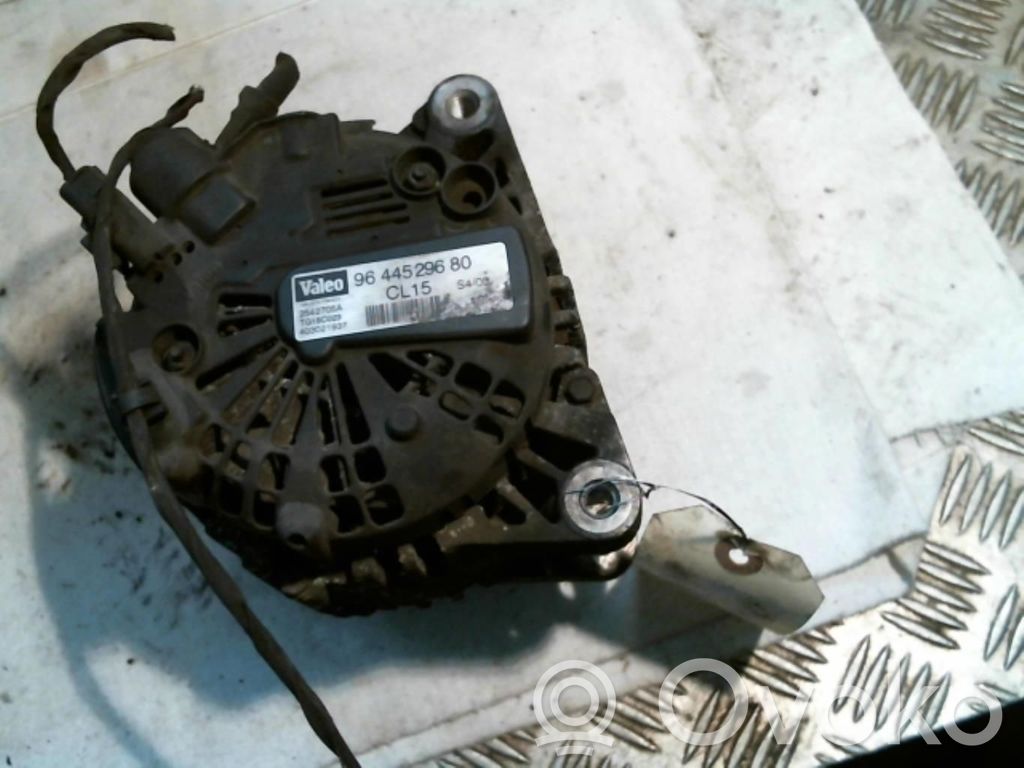 Alternador   00005705NE