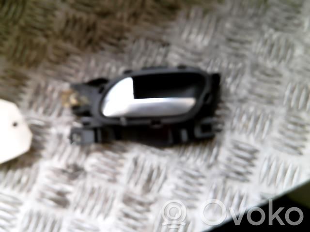Citroen C3 Picasso Front door interior handle 
